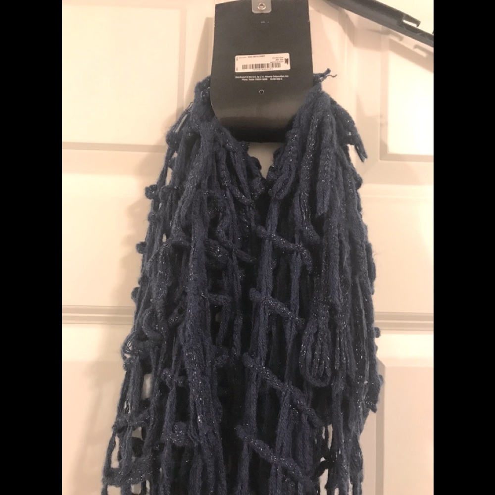 Infinity scarf
